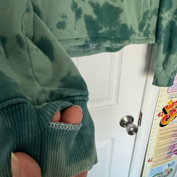 The North Face girls youth hoodie Large 14-16 green tie dye cotton cropped - Picture 5 of 8
